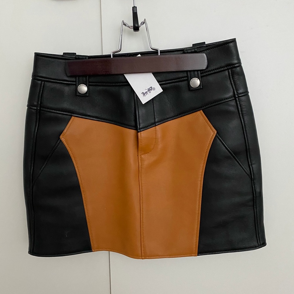 COACH GENUINE LEATHER MINI